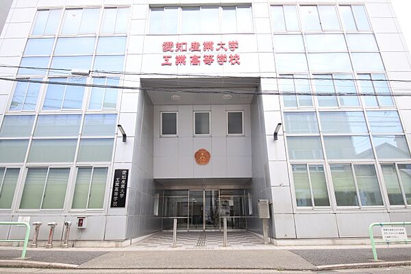 画像21:愛知産業大学工業高校　橘座