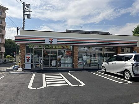 セブンイレブン葛飾白鳥4丁目店 120m