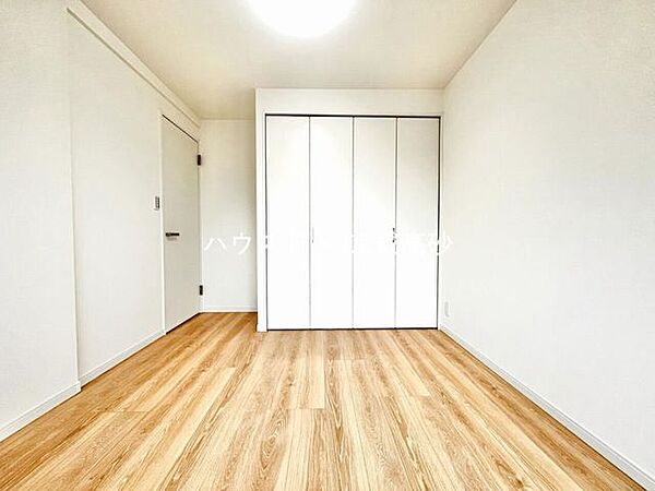 寝室を拡大表示