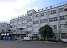 周辺：足立区立蒲原中学校 550m