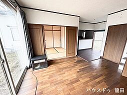 山鹿市小群 3LDKのリビング/ダイニング