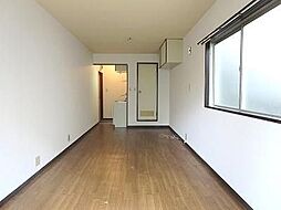 メゾン・ド・アルジャン 3階ワンルームのリビング/ダイニング