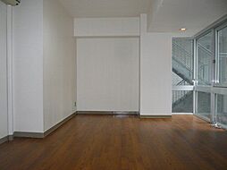 ソフトタウン白金 313 3階1LDKのリビング/ダイニング