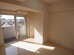 ユニフォート目黒中町 0504 5階1Kのリビング/ダイニング