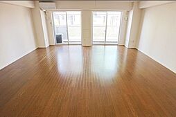 東京臨海高速鉄道りんかい線 品川シーサイド駅 徒歩4分の賃貸マンション 3階ワンルームのリビング/ダイニング