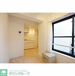 ジニア不動前 312 3階ワンルームのリビング/ダイニング