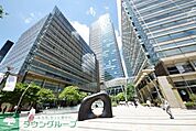 プレッセプレミアム東京ミッドタウン店 831m