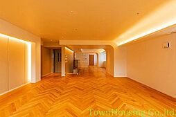 JR山手線 目黒駅 徒歩7分の賃貸マンション 2階1LDKのリビング/ダイニング