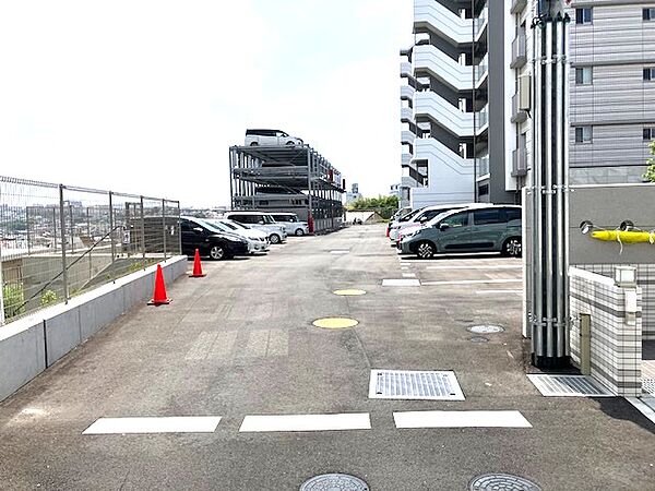 駐車場を拡大表示