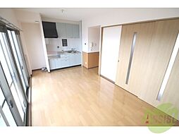 ラディウス武庫之荘 3階1LDKのリビング/ダイニング