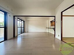 ドエル北伊丹 2階3LDKのリビング/ダイニング