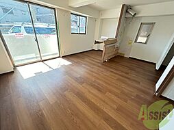 ラフィーネ 1階1LDKのリビング/ダイニング