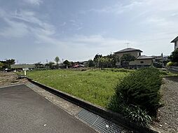 秦野市堀山下743-4