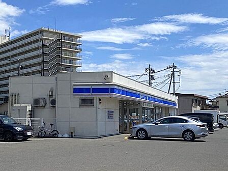 ローソン 仙台あすと長町店24時間営業しております。ATMやマルチコピー機が利用可能です。 260m