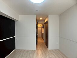 ロンド・ベル（LONDO BELL） 101 1階1Kのリビング/ダイニング