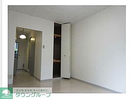 横浜市営地下鉄ブルーライン 三ツ沢下町駅 徒歩10分の賃貸アパート 1階1Kのリビング/ダイニング