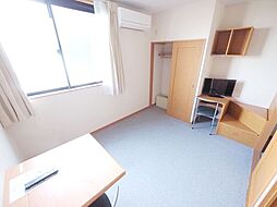 レオパレスブザービーター 1階1Kのリビング/ダイニング