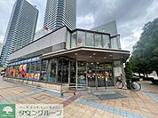 プラザ栄光生鮮館ポートサイド店 徒歩4分。 300m