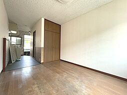 グリーンヒル横浜 105 1階ワンルームのリビング/ダイニング