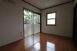 グリーンパーク 102 1階1Kのリビング/ダイニング