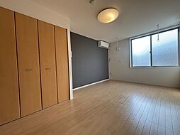 ルナ・ジュエル 1階1Kのリビング/ダイニング