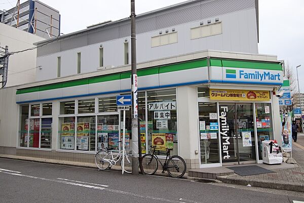 画像8:ファミリーマート　今池駅前店