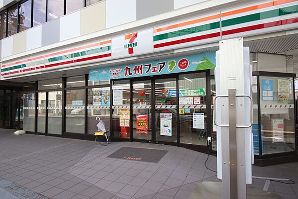 画像11:セブン−イレブン　名古屋国際センター駅東店