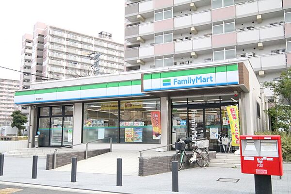 画像23:ファミリーマート　豊成団地店