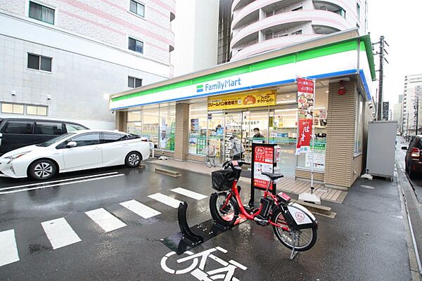 画像20:ファミリーマート　たちばな店