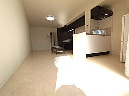 レオネクスト亜土 206 2階ワンルームのリビング/ダイニング