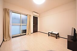 レオネクストトゥリーベル 202 2階1Kのリビング/ダイニング