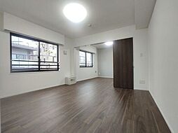 プレール・ドゥーク中野上高田 401 4階1LDKのリビング/ダイニング