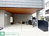 駐車場：エントランス
