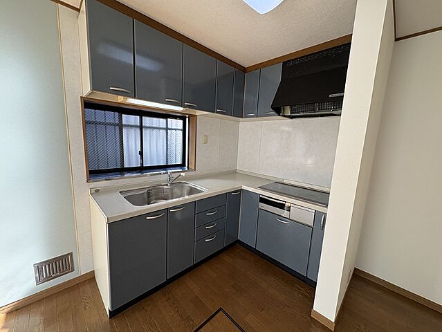 キッチン 青梅市長淵2丁目