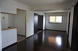 ロイヤルトーリータワーズ B09 9階2LDKのリビング/ダイニング