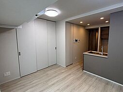 クレストコート上野 801 8階2LDKのリビング/ダイニング