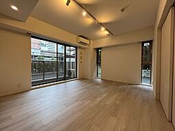 ザ・パークハビオ根岸三丁目 201 2階1LDKのリビング/ダイニング