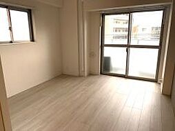 ＡＺＡＬＥＡ　ＧＡＲＤＥＮ 301 3階1Kのリビング/ダイニング