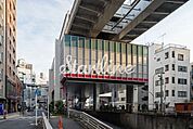 西日暮里駅(東京都交通局 日暮里・舎人ライナー) 徒歩5分。 350m