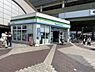 周辺：【コンビニエンスストア】ファミリーマート 近鉄布施駅前店まで728ｍ