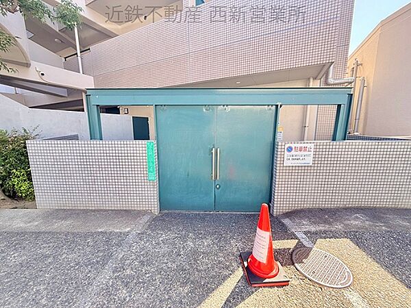 エントランスを拡大表示