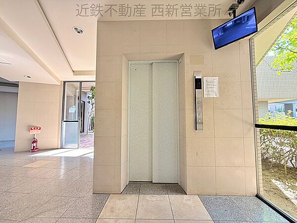エントランスを拡大表示