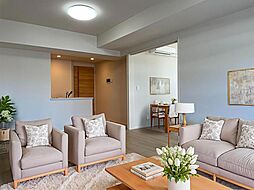 フロンティアレジデンス錦糸公園 602 6階2LDKのリビング/ダイニング