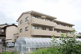 広島県広島市安佐南区緑井５丁目（賃貸マンション2LDK・1階・67.11㎡） その1