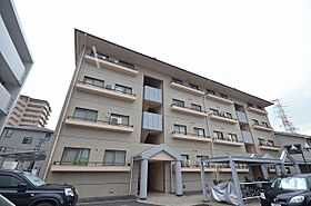 広島県広島市西区古江新町（賃貸マンション3LDK・1階・70.68㎡） その1