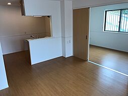 JR可部線 安芸長束駅 徒歩33分の賃貸アパート 1階1LDKのリビング/ダイニング