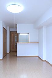 広島電鉄8系統 江波駅 徒歩12分の賃貸アパート 1階ワンルームのリビング/ダイニング