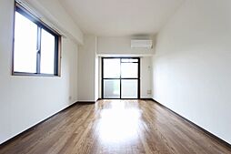 広島電鉄5系統 比治山下駅 徒歩8分の賃貸マンション 8階1Kのリビング/ダイニング