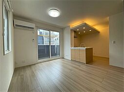 JR山陽本線 新白島駅 徒歩2分の賃貸アパート 2階1LDKのリビング/ダイニング