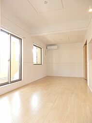 JR可部線 河戸帆待川駅 3.7kmの賃貸アパート 2階2LDKのリビング/ダイニング